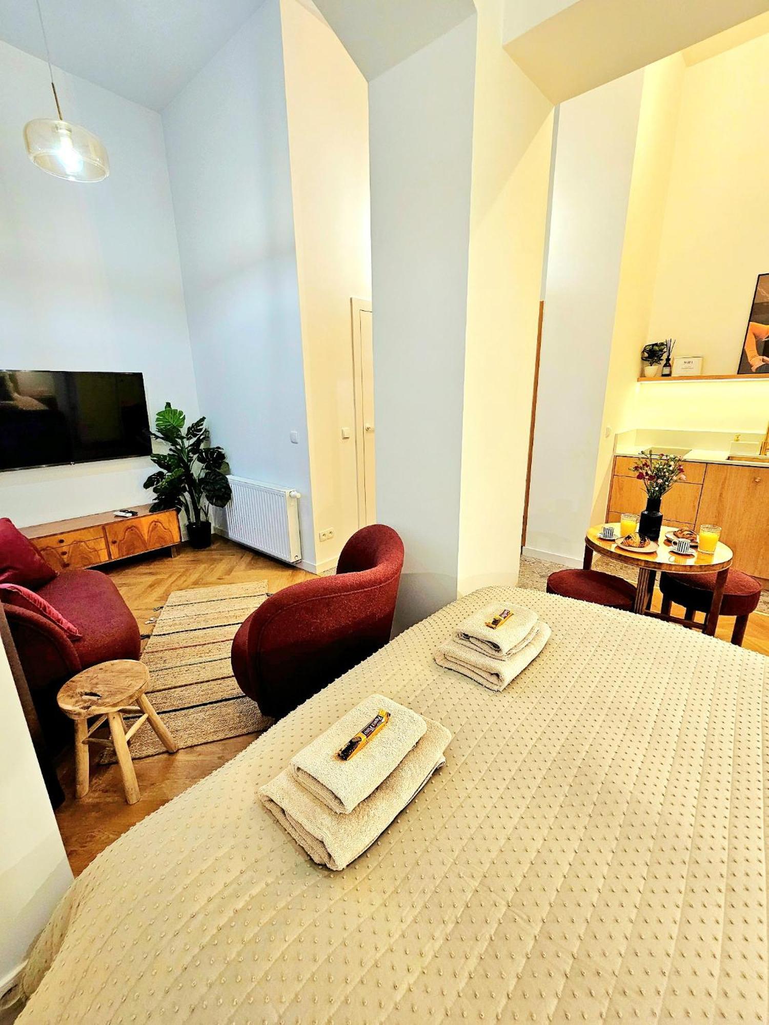 Vintage Chic Apartment - Kazimierz Old Town Krakow Bagian luar foto