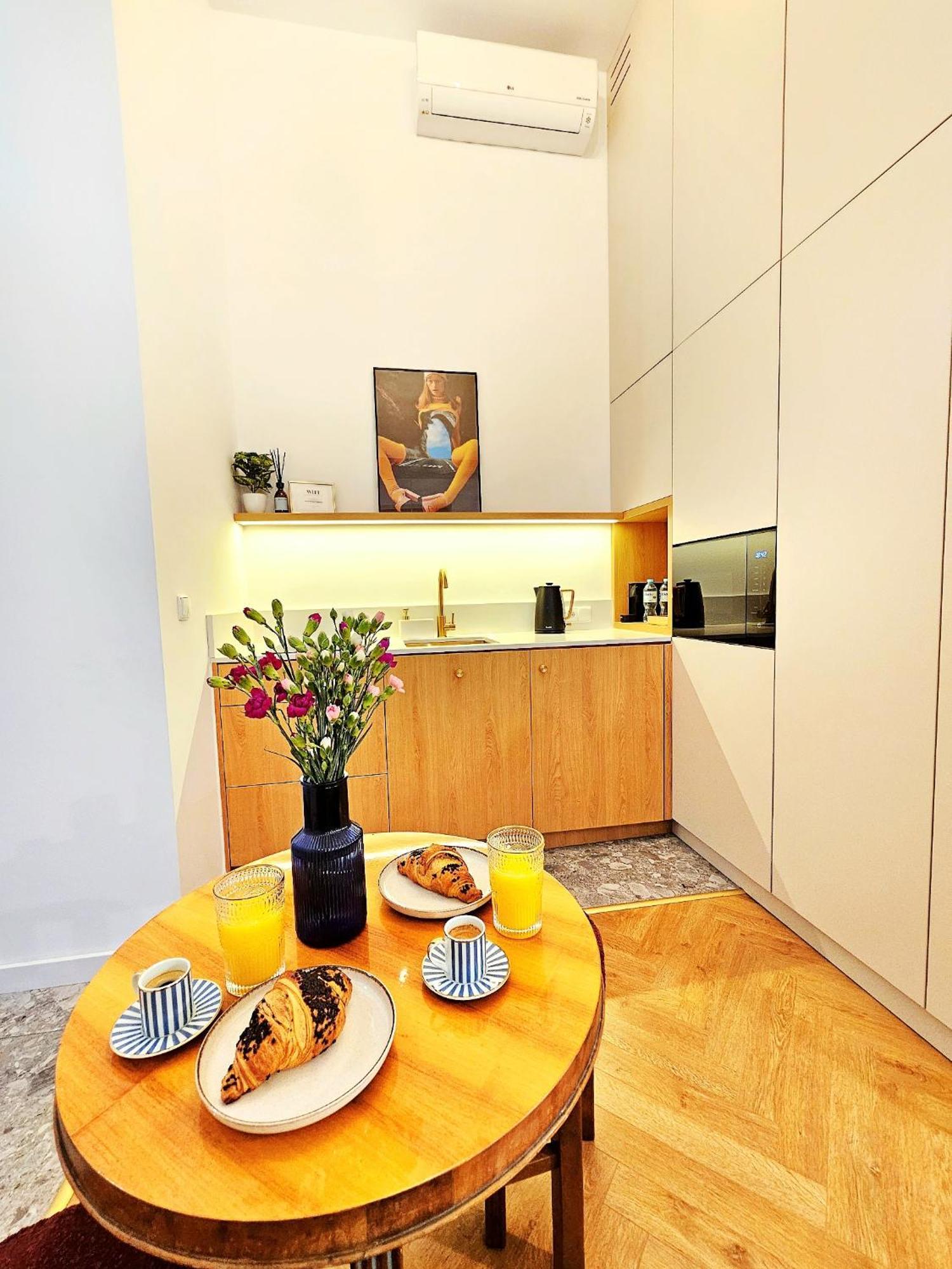 Vintage Chic Apartment - Kazimierz Old Town Krakow Bagian luar foto