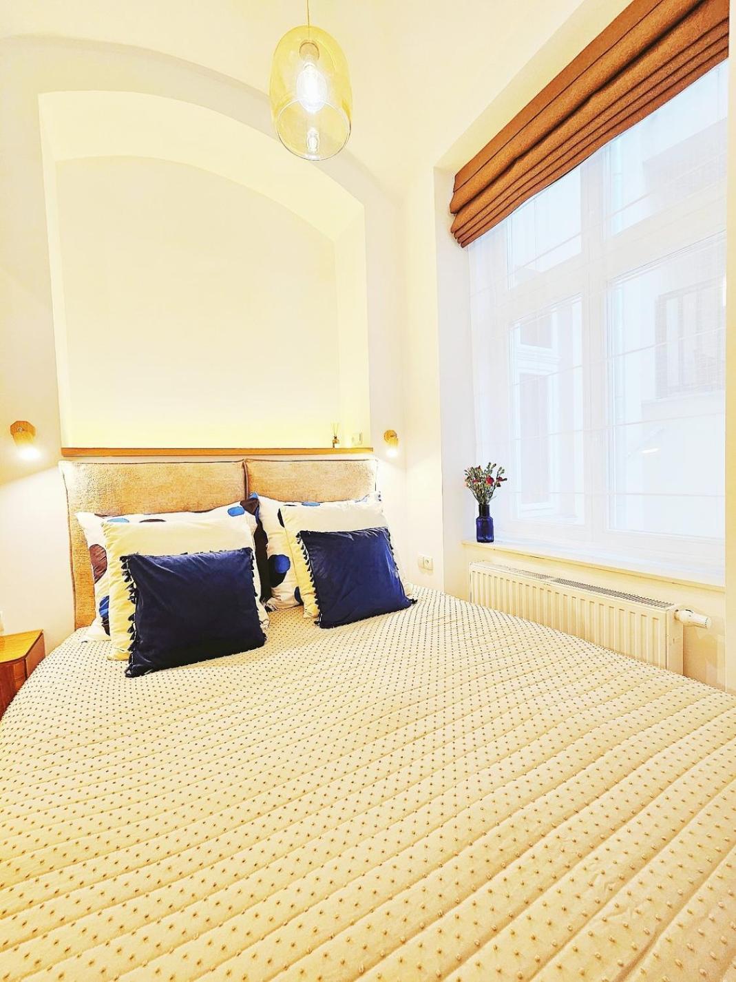 Vintage Chic Apartment - Kazimierz Old Town Krakow Bagian luar foto