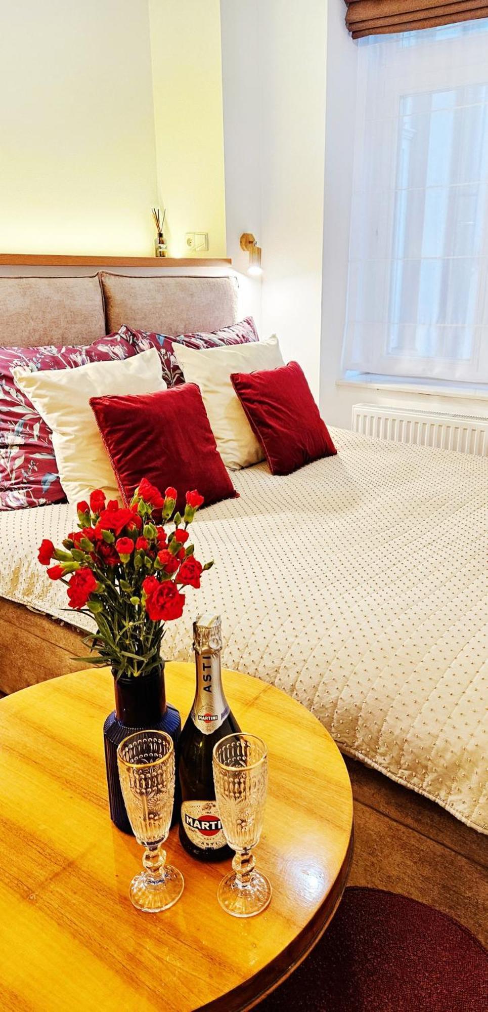 Vintage Chic Apartment - Kazimierz Old Town Krakow Bagian luar foto