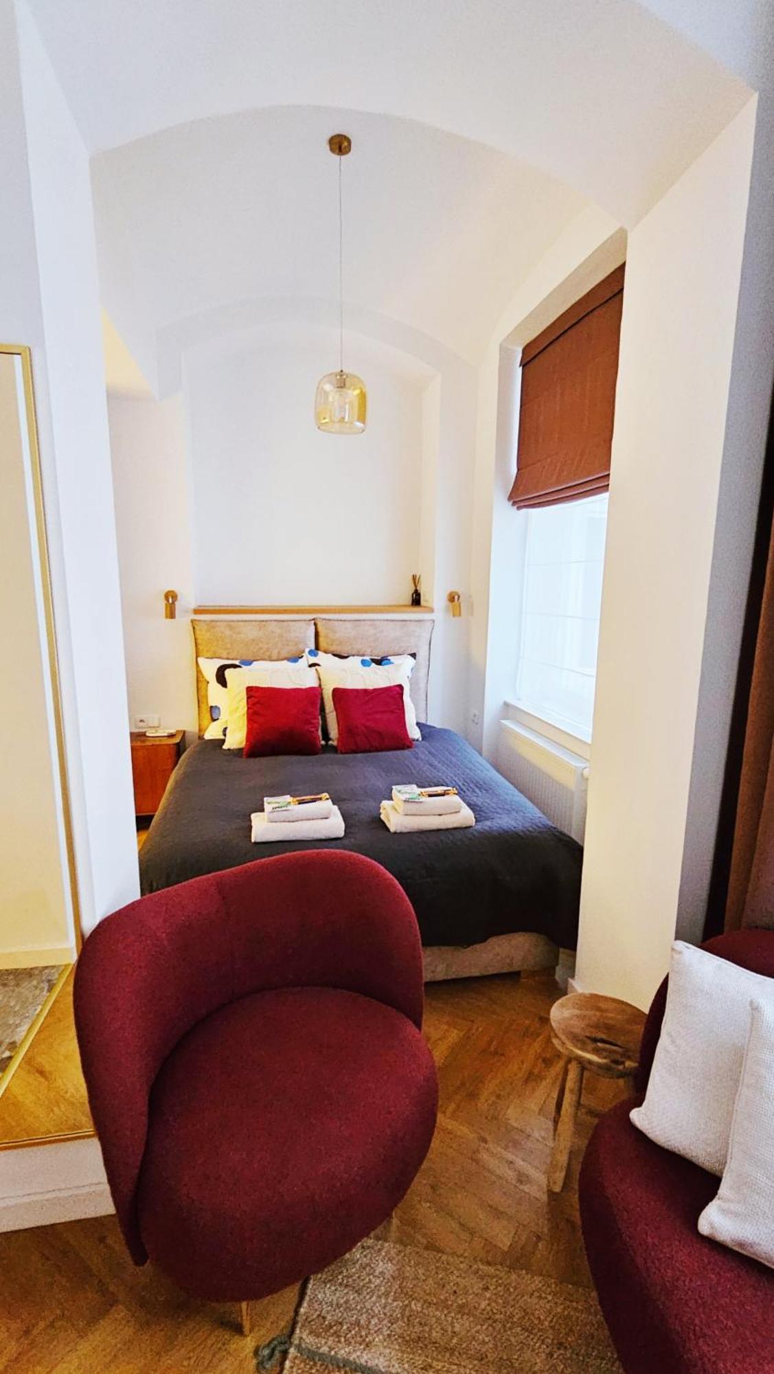 Vintage Chic Apartment - Kazimierz Old Town Krakow Bagian luar foto