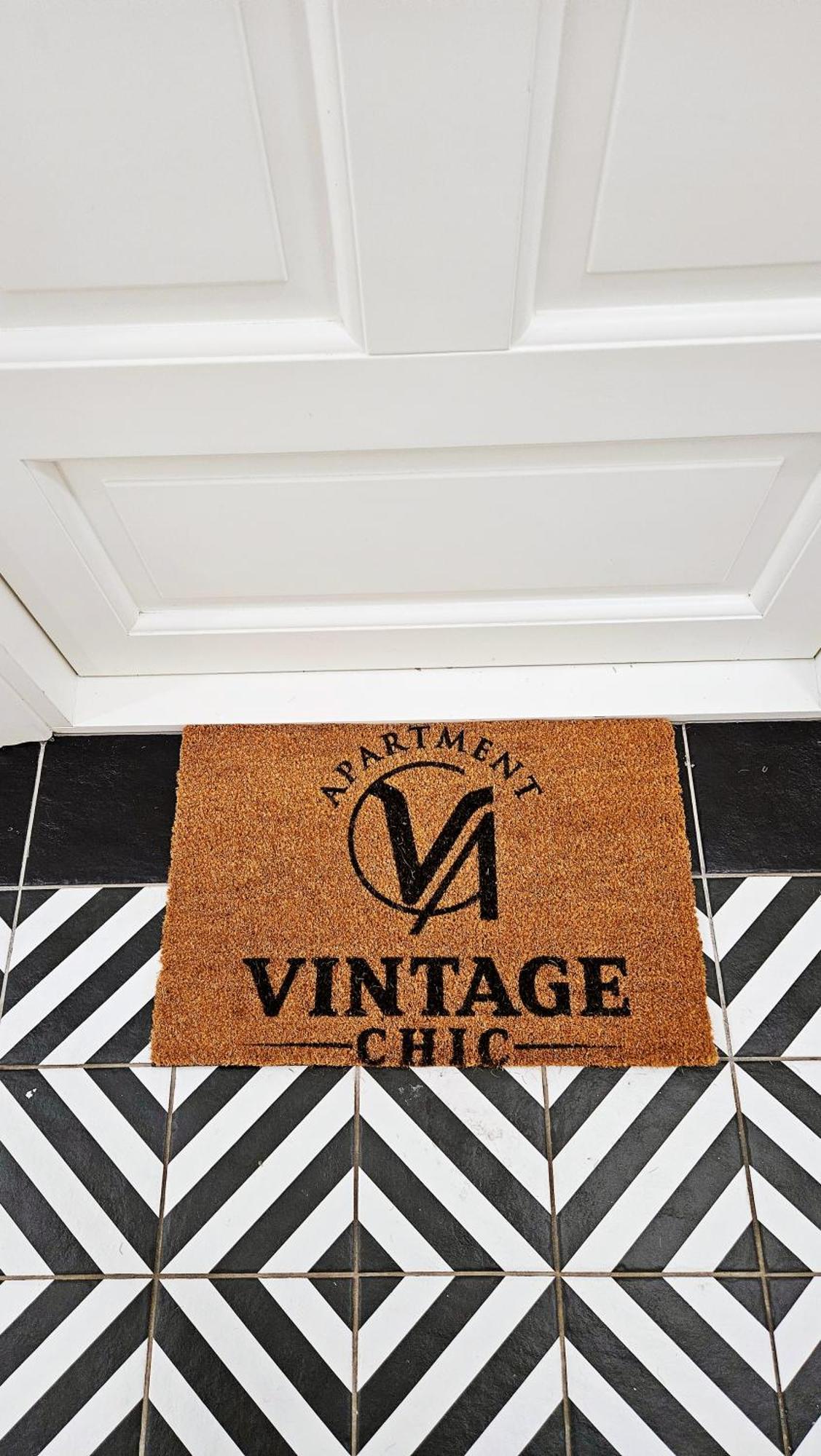 Vintage Chic Apartment - Kazimierz Old Town Krakow Bagian luar foto